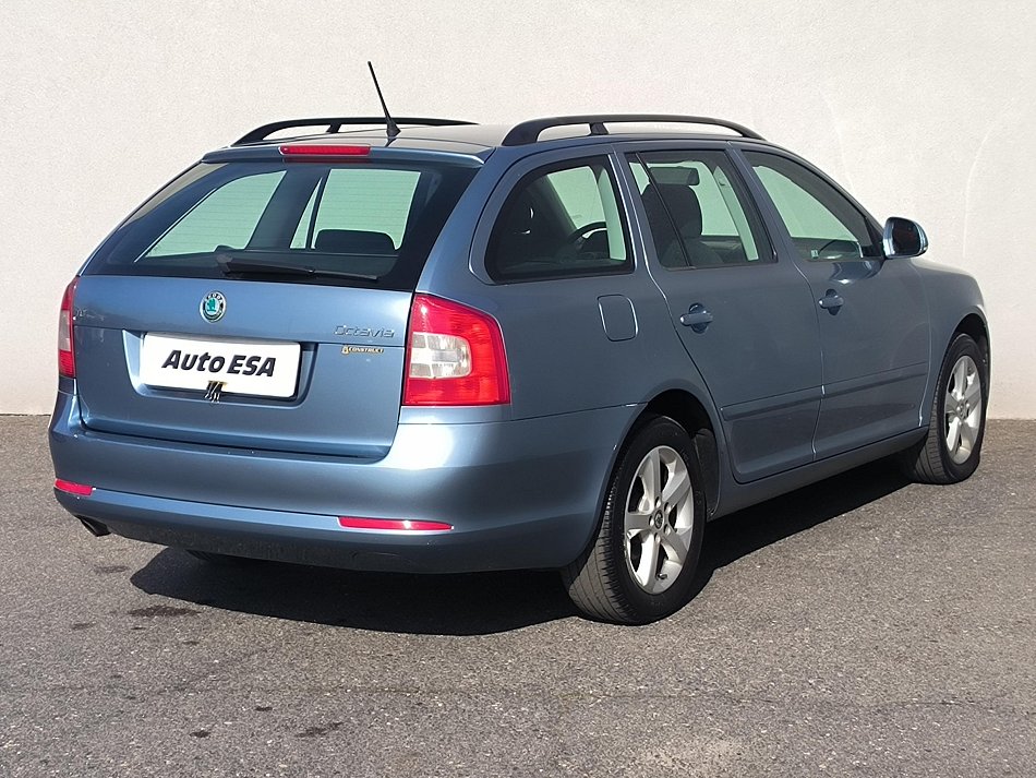 Škoda Octavia II 1.6 TDi Ambiente