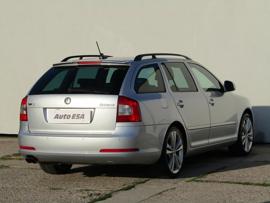 Škoda Octavia II 2.0 TDi RS