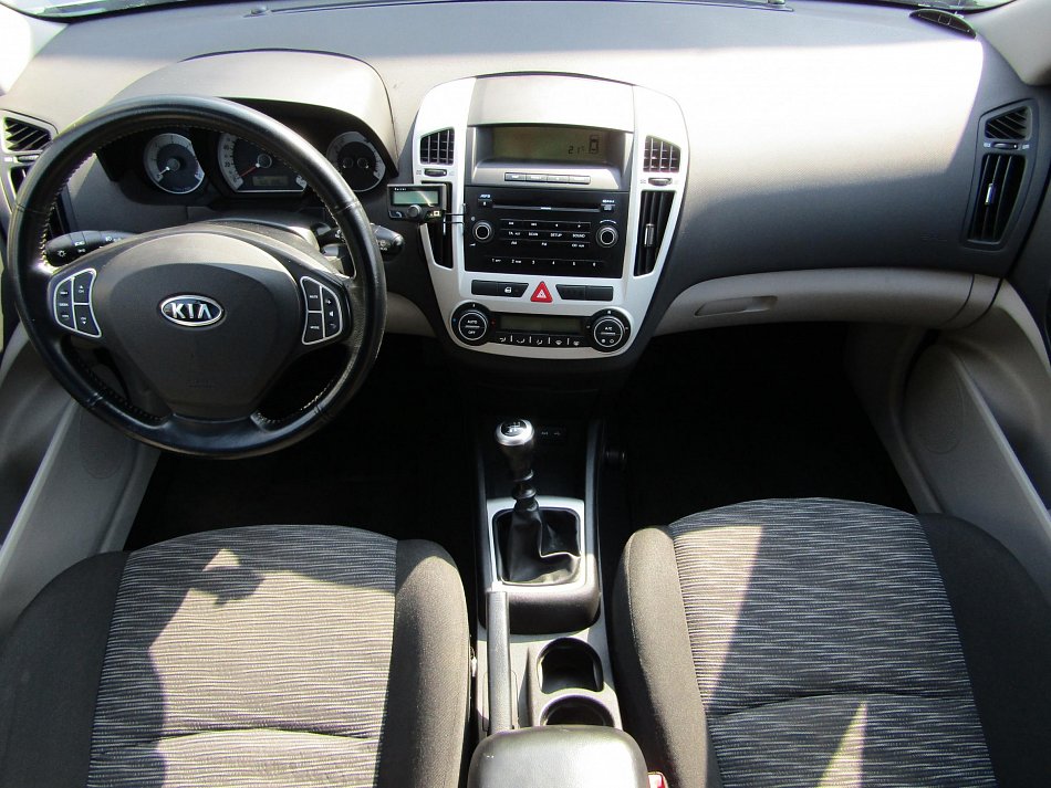 Kia Ceed 1.6 CRDi 