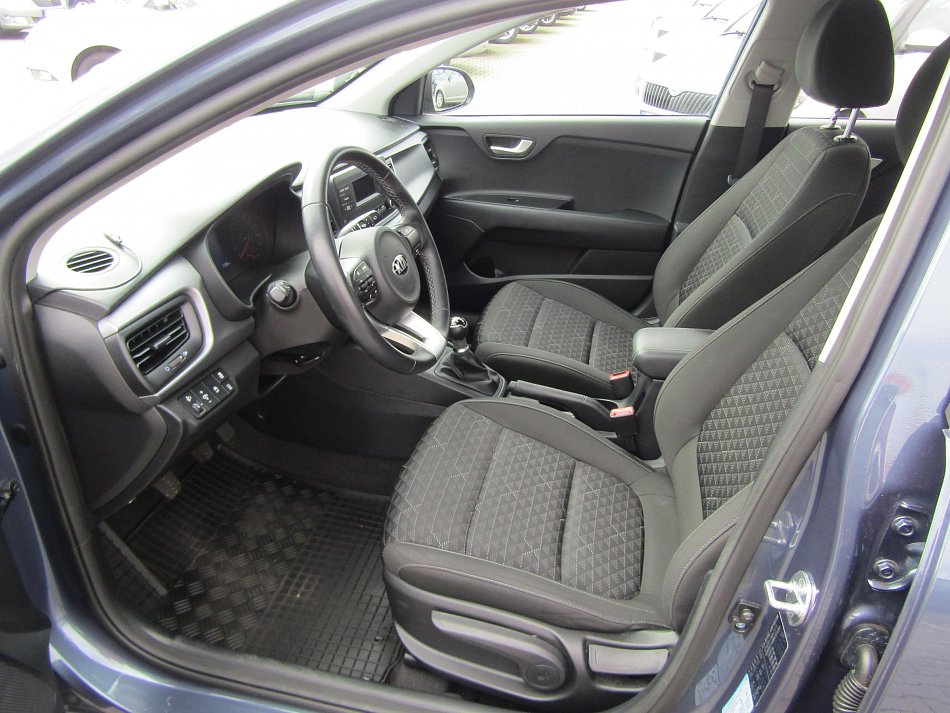 Kia Rio 1.2i 