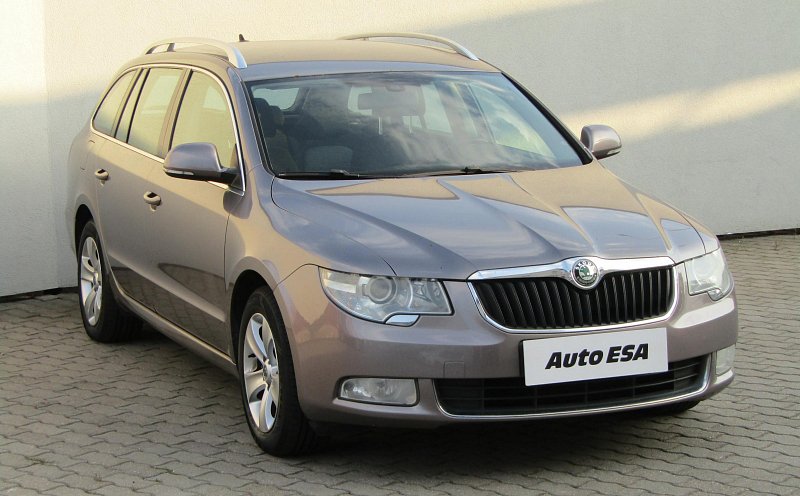 Škoda Superb II 2.0 TDi Ambition