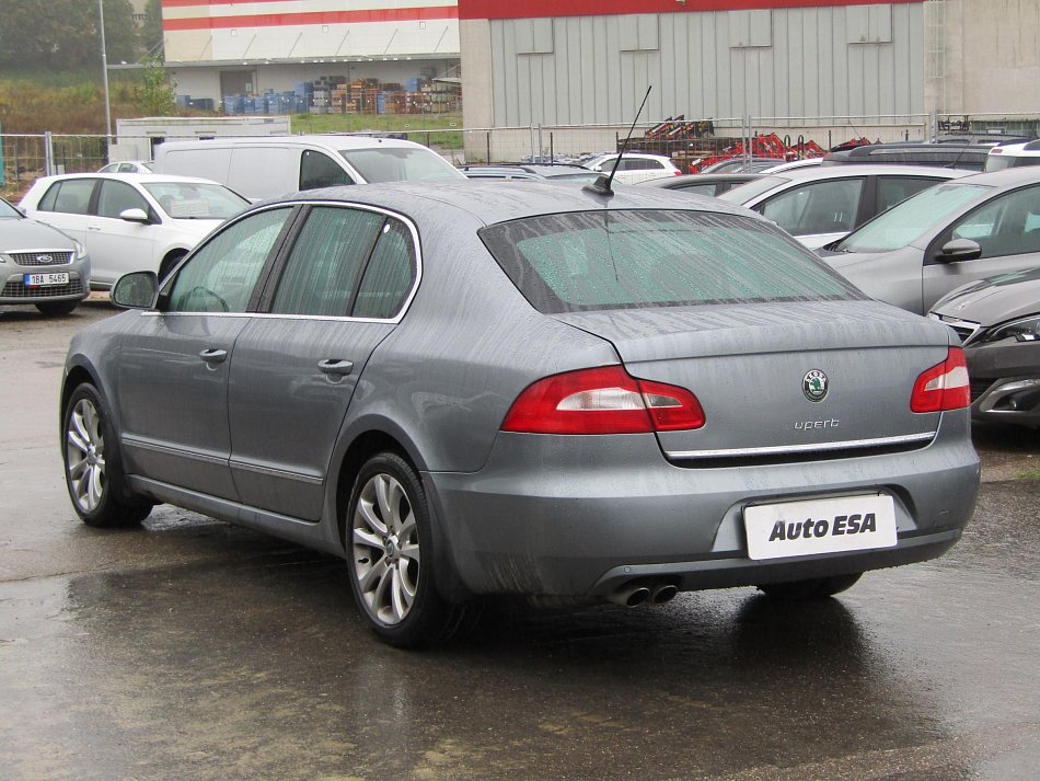 Škoda Superb II 2.0TDi Elegance 4x4