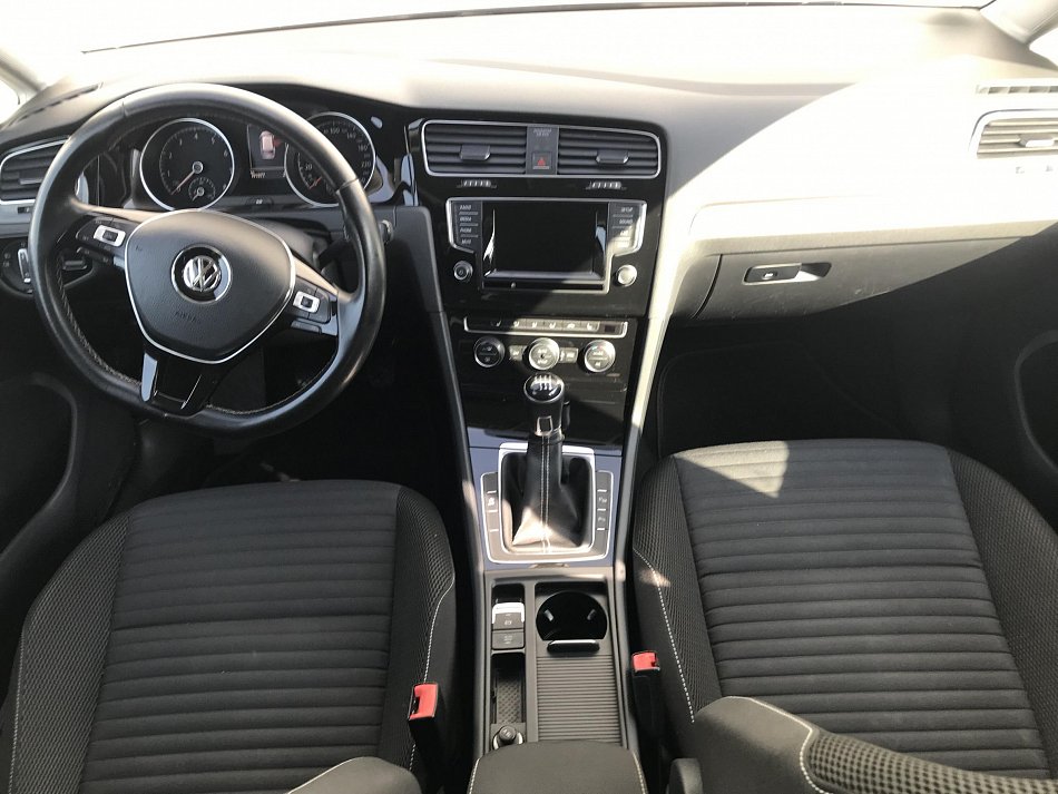 Volkswagen Golf 1.2TSi 