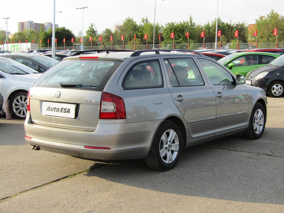 Škoda Octavia II 2.0TDi Ambiente