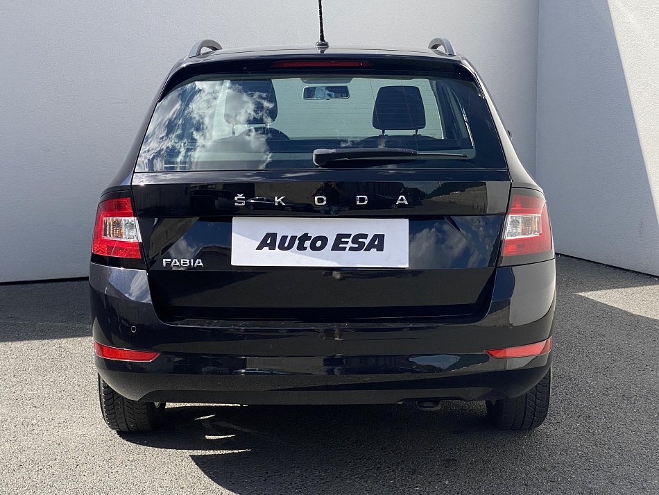 Škoda Fabia III 1.0 TSi Ambition