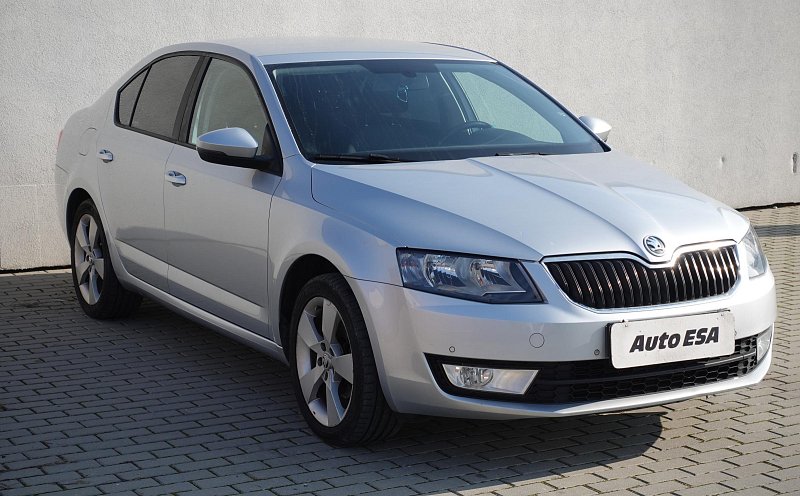 Škoda Octavia III 2.0TDi Elegance