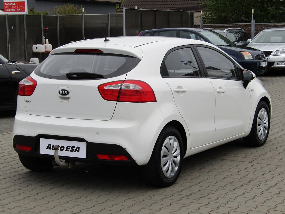 Kia Rio 1.2i 