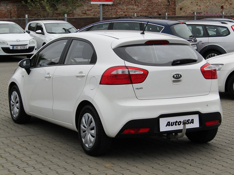 Kia Rio 1.2i 