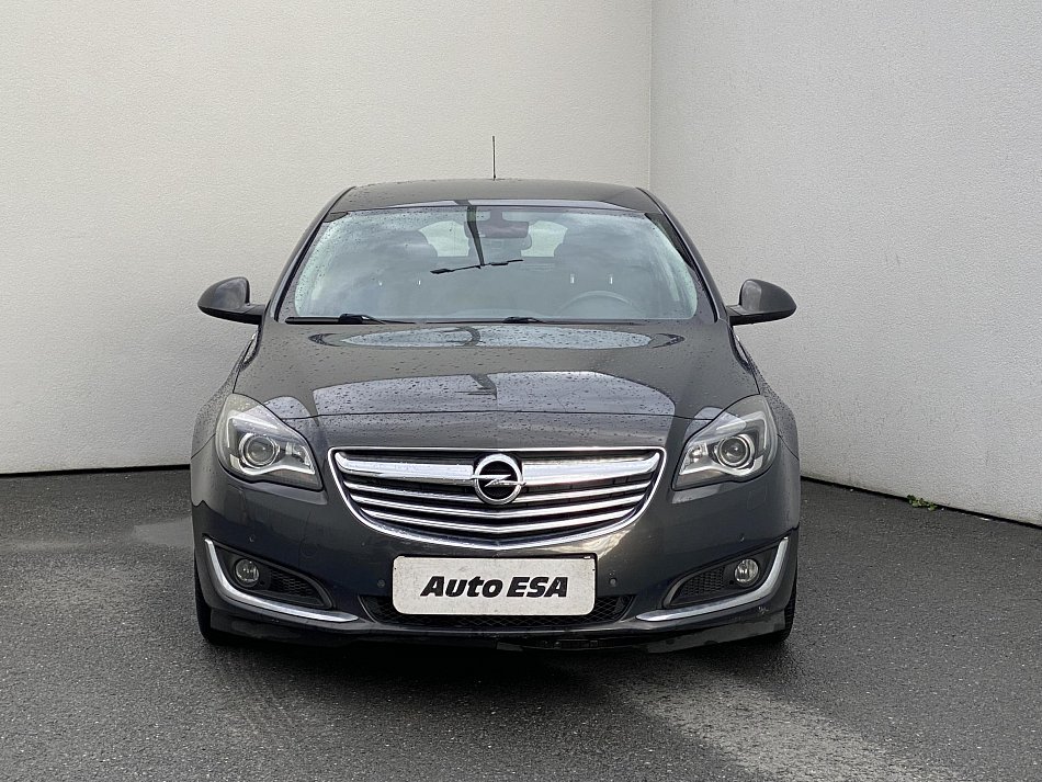 Opel Insignia 2.0 CDTi 