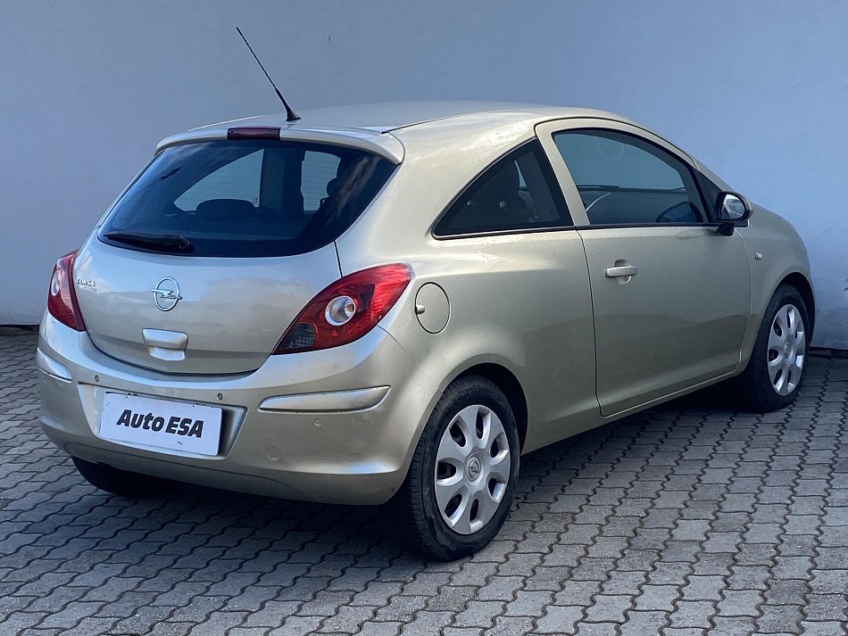 Opel Corsa 1.2 i 