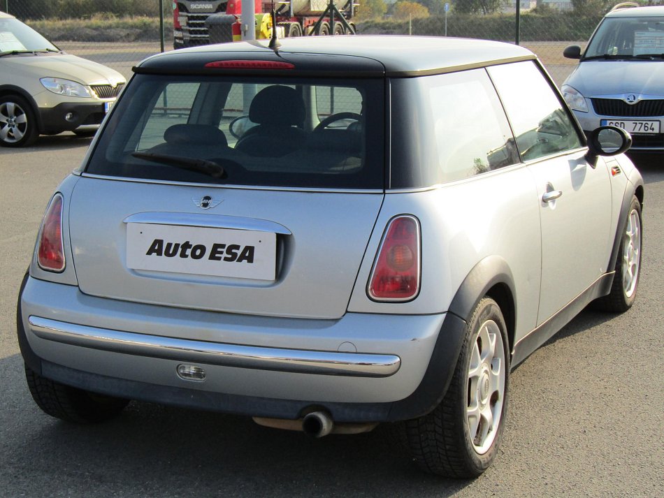 Mini Cooper 1.6i 