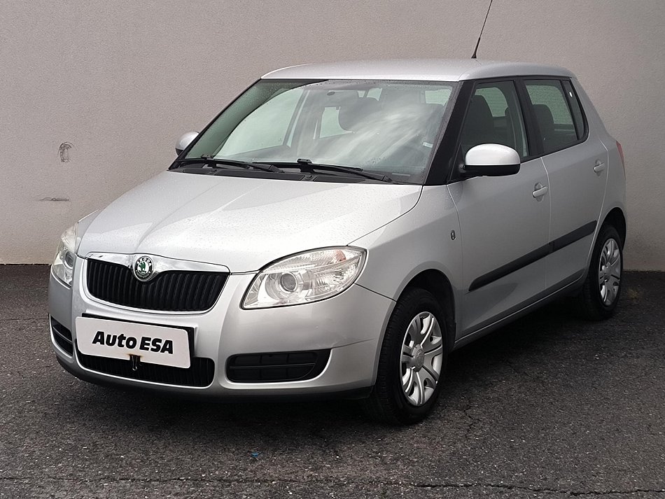 Škoda Fabia II 1.6 16V Ambition