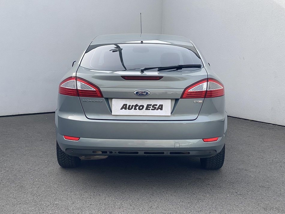 Ford Mondeo 1.8 TDCI 