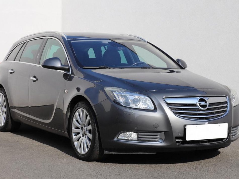 Opel Insignia 2.0 CDTi OPC line