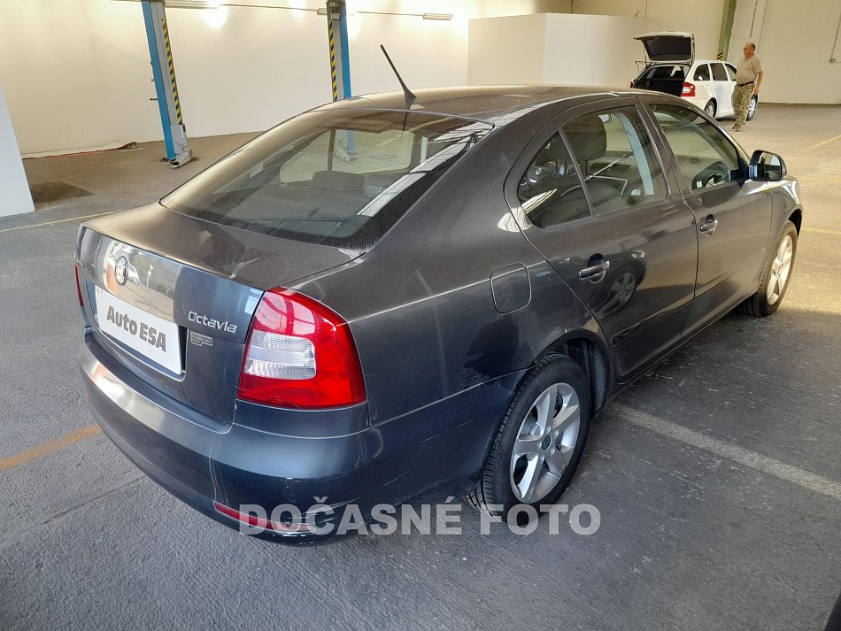 Škoda Octavia II 1.6 TDi Ambiente