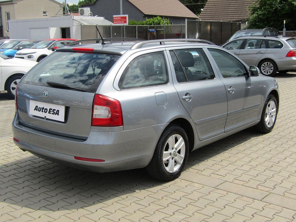 Škoda Octavia II 1.6 TDi Ambition