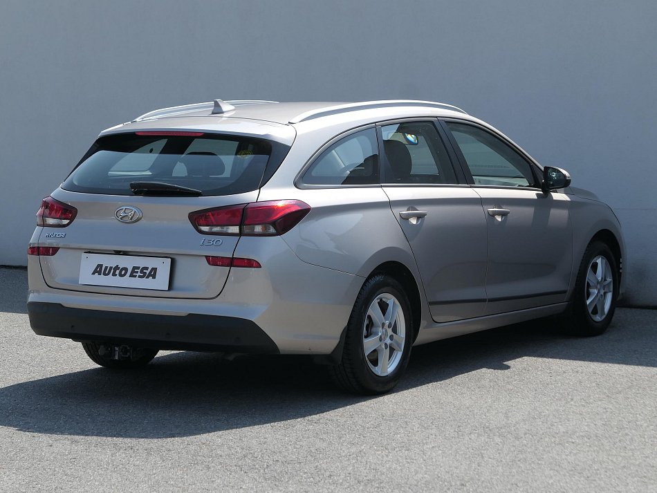 Hyundai I30 1.4CVVT 