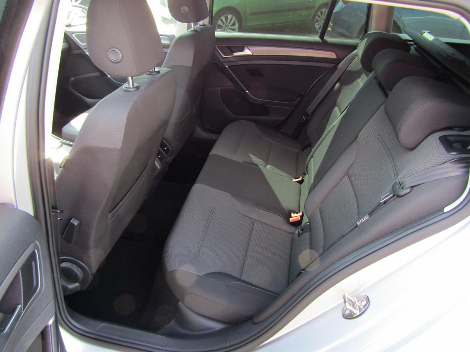 Volkswagen Golf 1.4TSi 