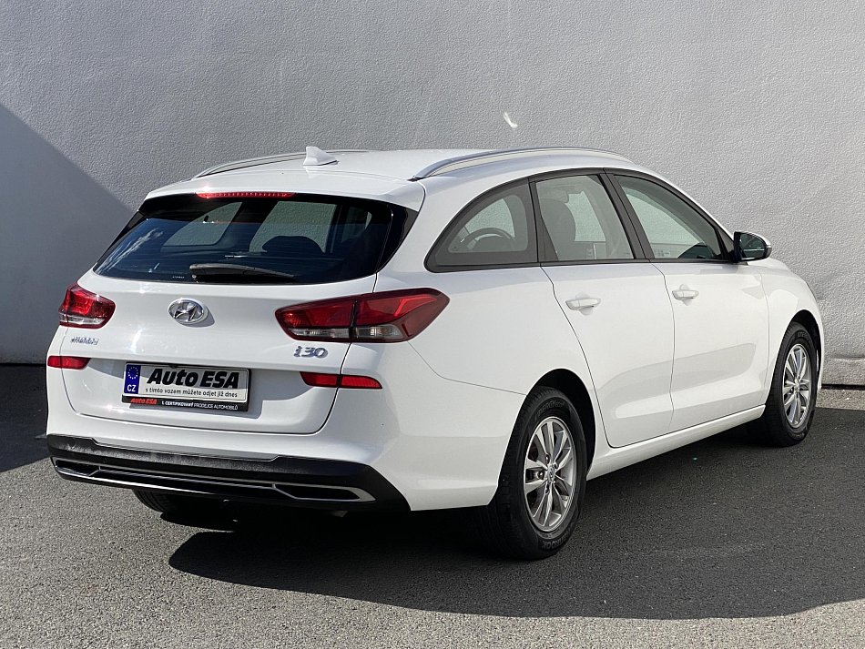 Hyundai I30 1.6 CRDi Trikolor