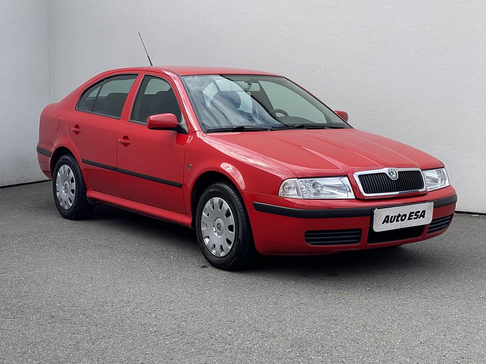 Škoda Octavia 1.6 i Tour