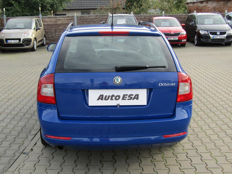 Škoda Octavia II 1.6TDI Ambiente