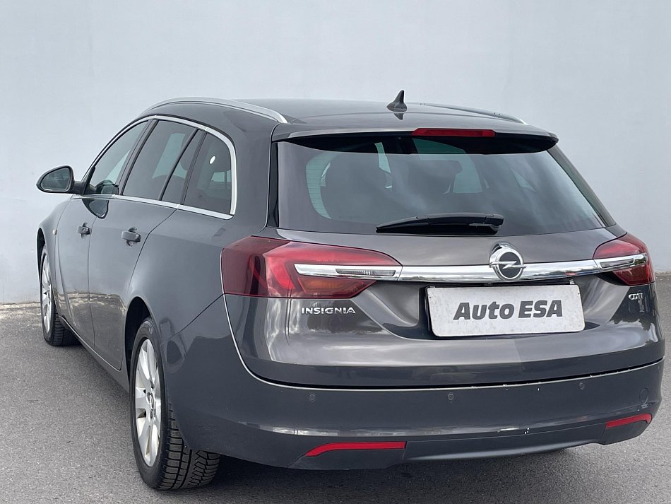 Opel Insignia 2.0CDTi Sport