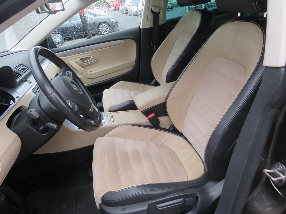 Volkswagen CC 2.0TDi 