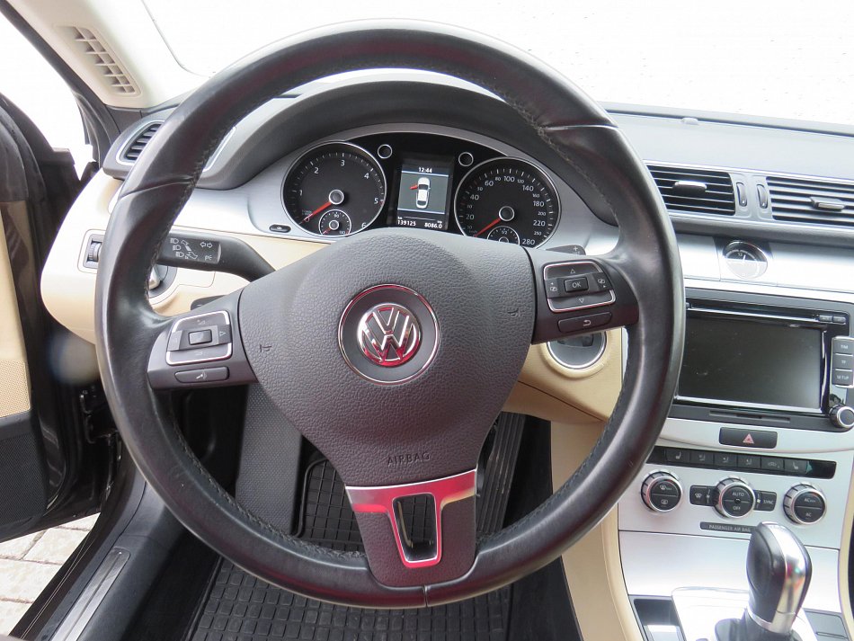 Volkswagen CC 2.0TDi 