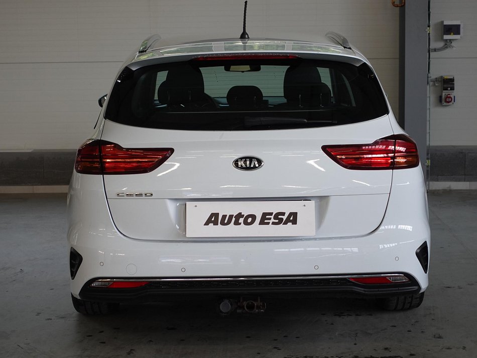 Kia Ceed 1.6 CRDi 