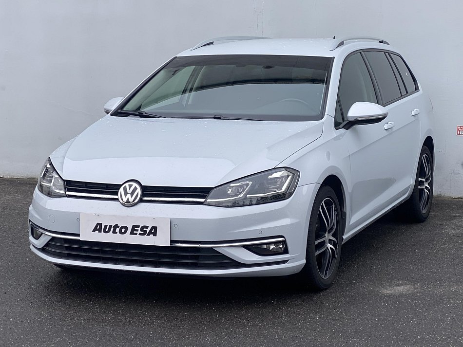 Volkswagen Golf 1.6 TDi 