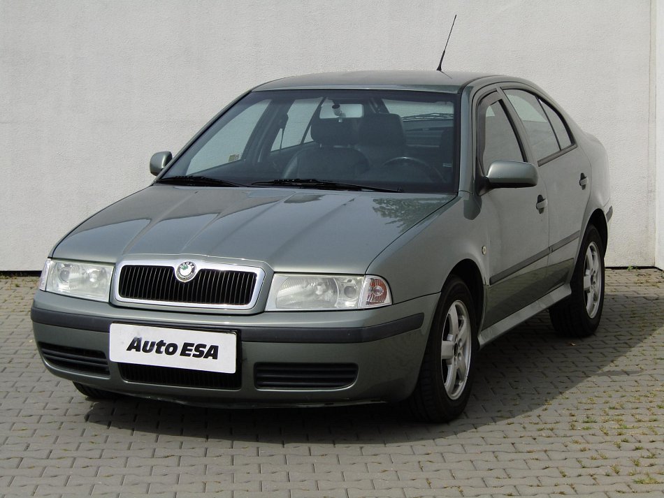 Škoda Octavia 1.6 i Elegance