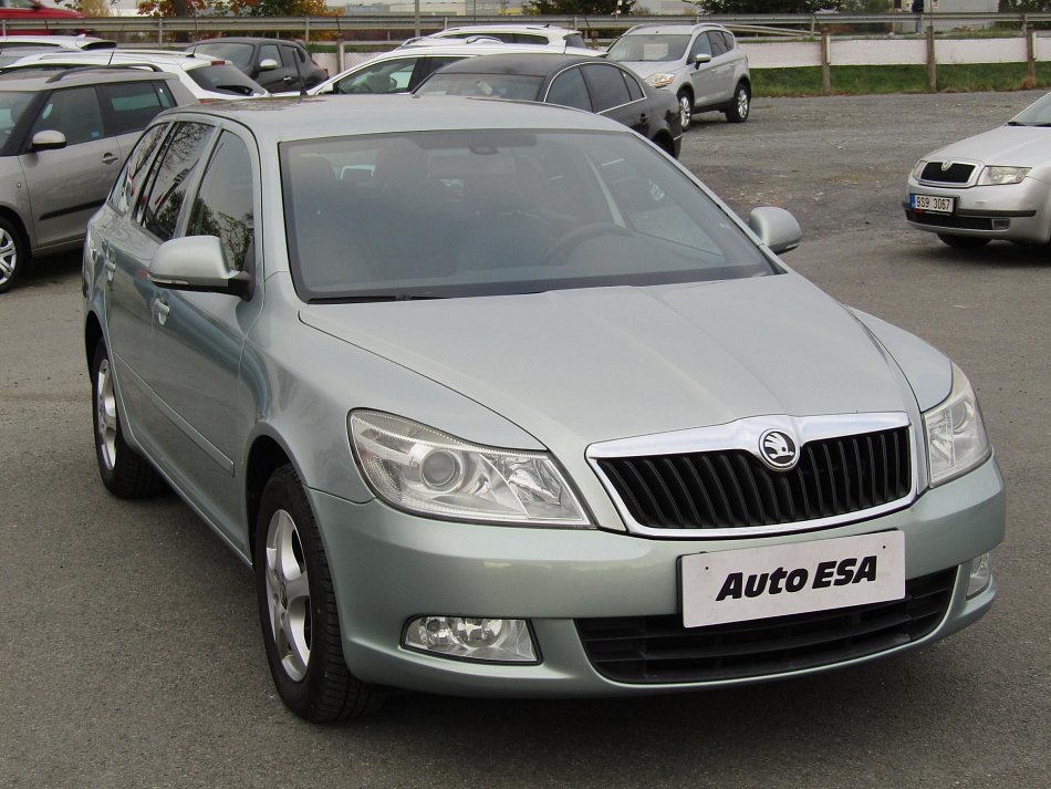 Škoda Octavia II 1.6 TDi Elegance