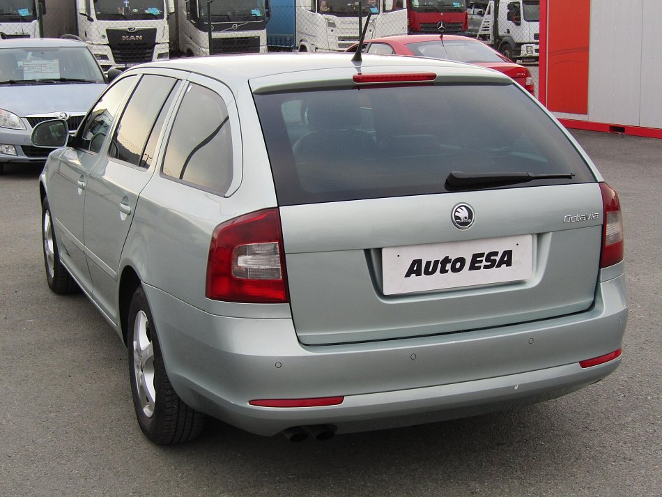 Škoda Octavia II 1.6 TDi Elegance