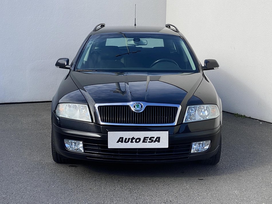 Škoda Octavia II 2.0 TDi Elegance