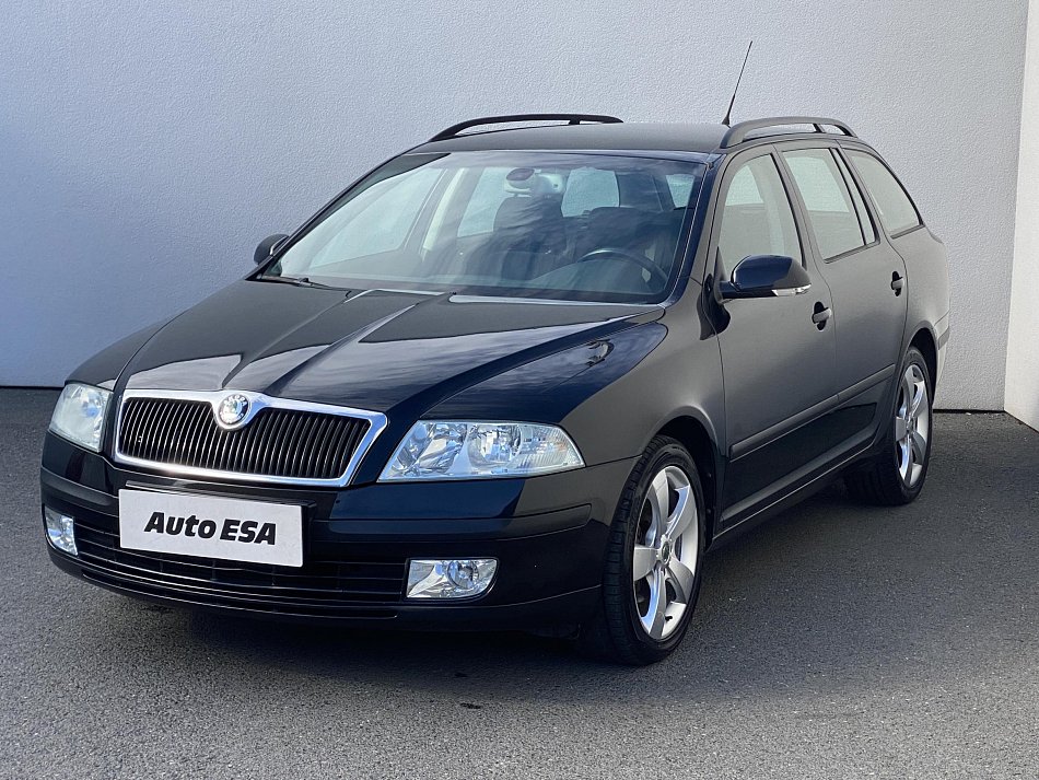 Škoda Octavia II 2.0 TDi Elegance