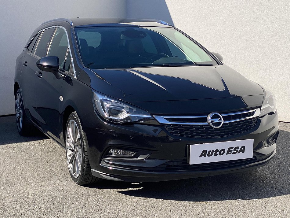 Opel Astra 1.6 CDTi Dynamic