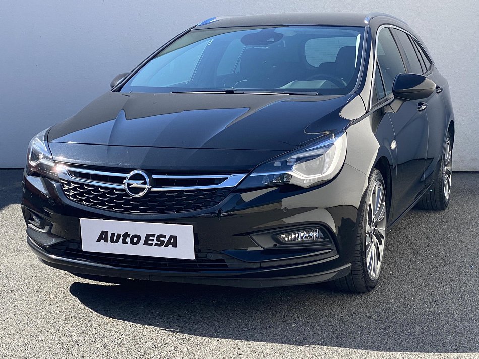 Opel Astra 1.6 CDTi Dynamic