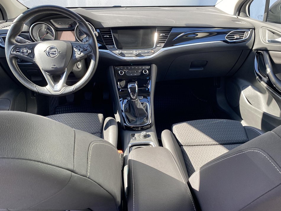 Opel Astra 1.6 CDTi Dynamic