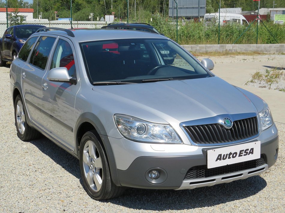 Škoda Octavia II 2.0 TDi Scout