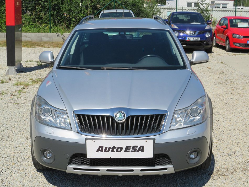 Škoda Octavia II 2.0 TDi Scout