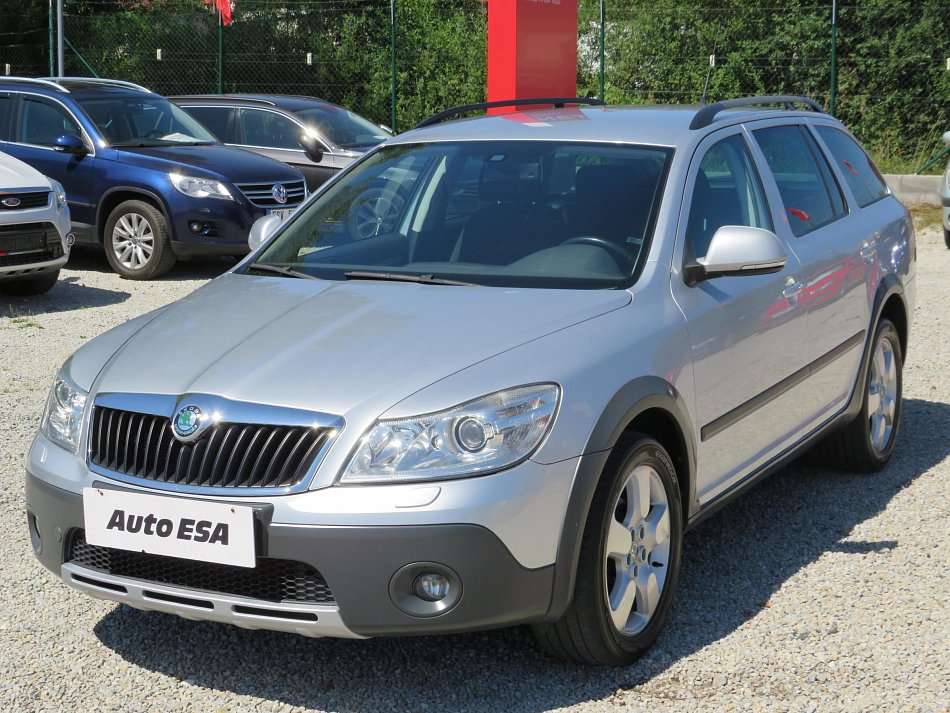 Škoda Octavia II 2.0 TDi Scout