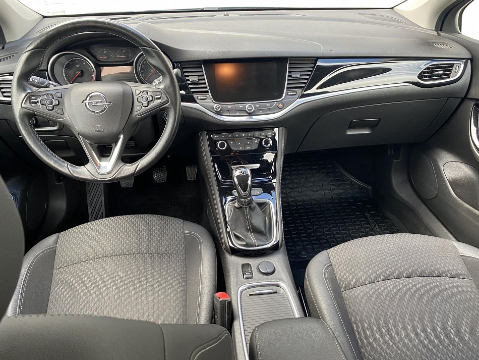 Opel Astra 1.4T Innovation