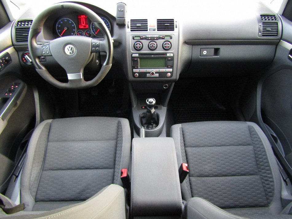 Volkswagen Touran 2.0i  CNG