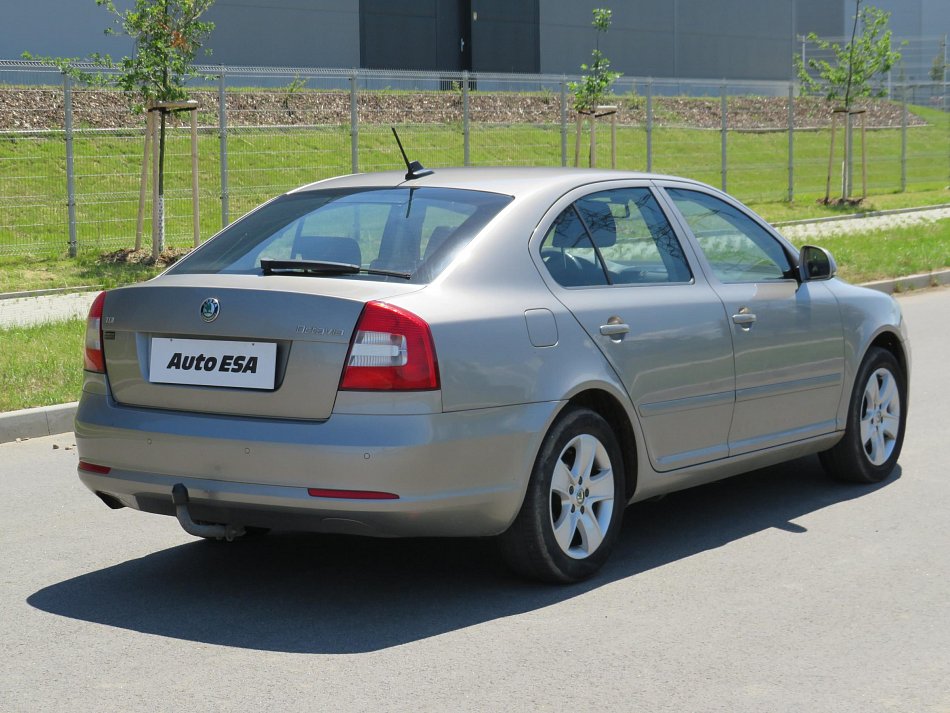 Škoda Octavia II 1.6 TDi Elegance