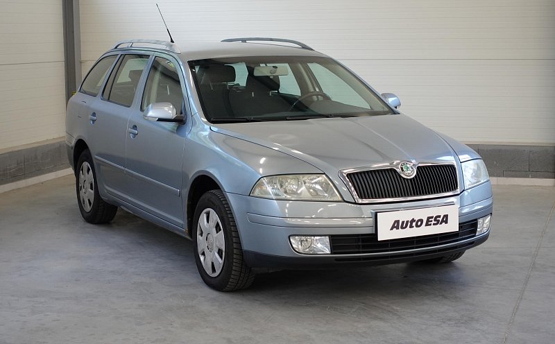 Škoda Octavia II 1.6i Ambition