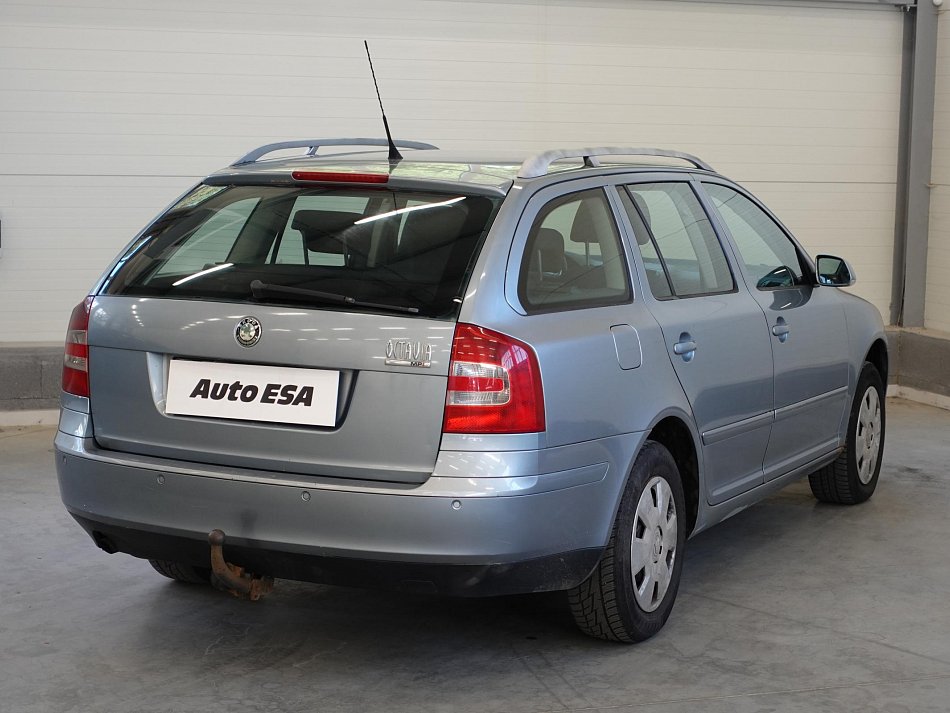 Škoda Octavia II 1.6i Ambition