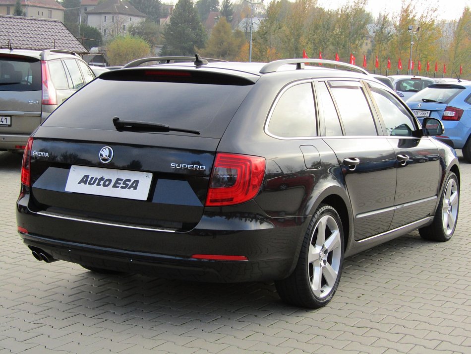 Škoda Superb II 2.0TDI Ambition