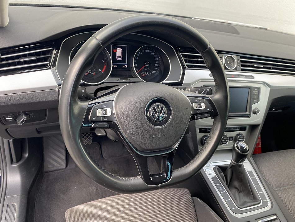 Volkswagen Passat 1.6 TDi Comfortline