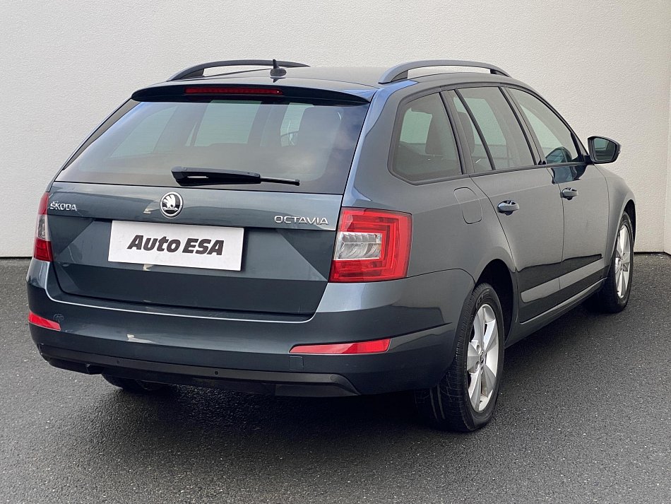 Škoda Octavia III 1.6 TDi Elegance