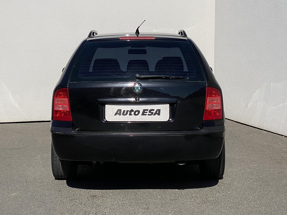 Škoda Octavia 1.6 i Tour